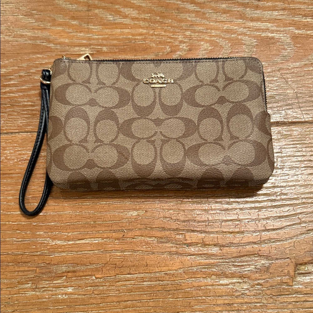 Coach Tan and Black Signature Wristlet